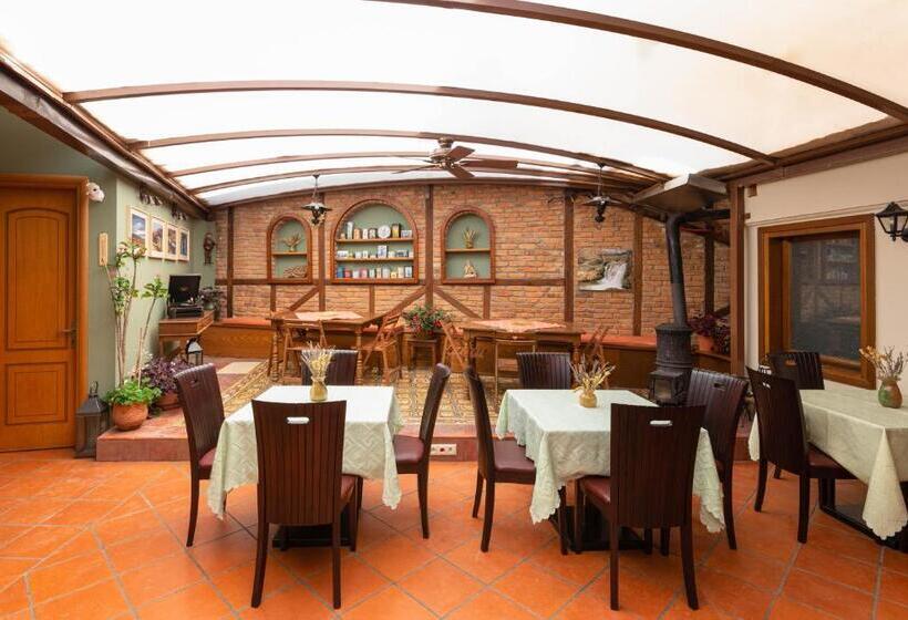 בית מלון כפרי Dimosthenis Traditional Guesthouse