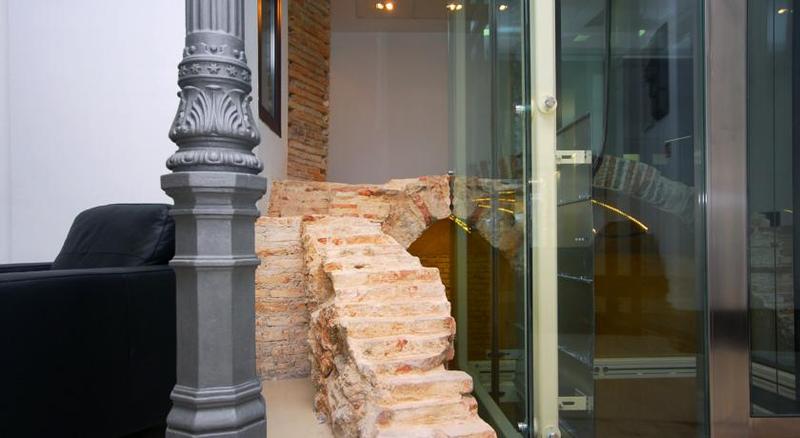 酒店 Domus Plaza Zocodover