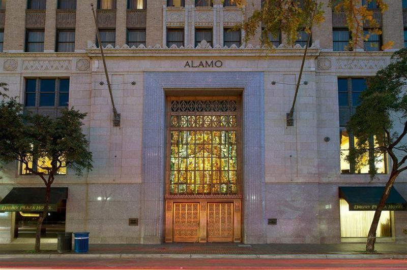 Drury Plaza Hotel San Antonio Riverwalk