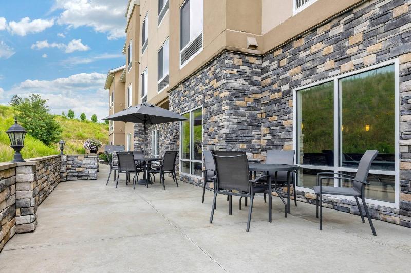 ホテル Fairfield Inn & Suites By Marriott Slippery Rock
