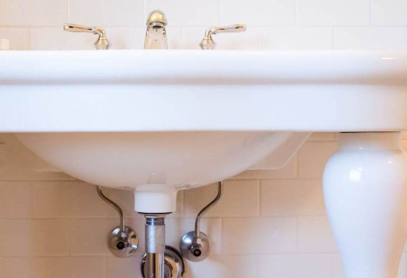 ホテル General Francis Marion