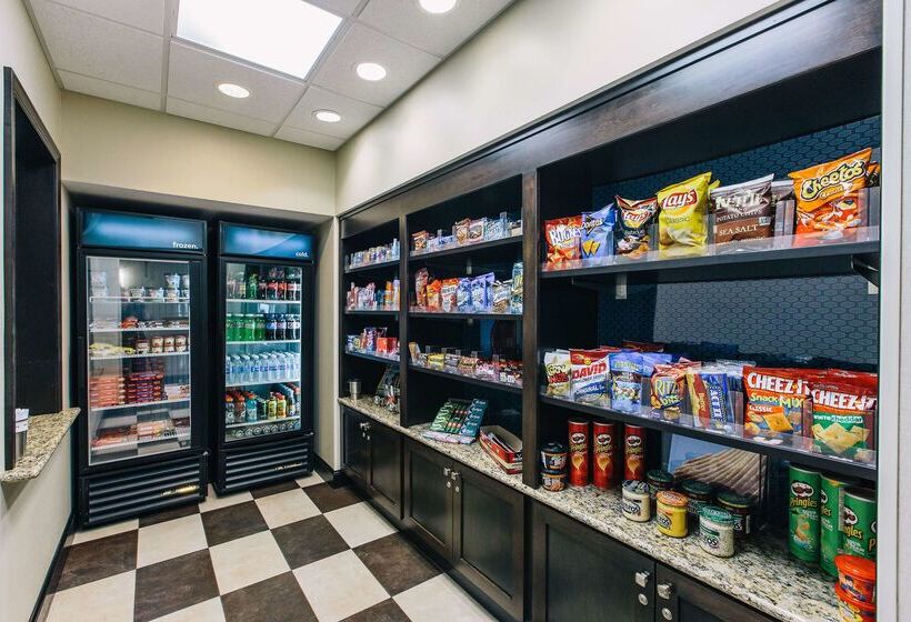 فندق Hampton Inn & Suites Effingham