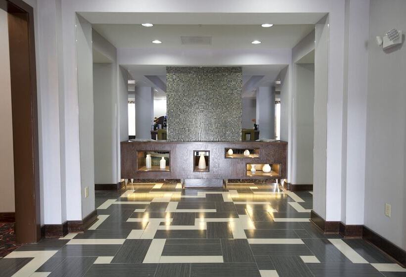 فندق Holiday Inn Express & Suites Morrilton, An Ihg