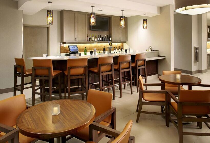 בית מלון כפרי Hyatt House Pittsburgh South Side