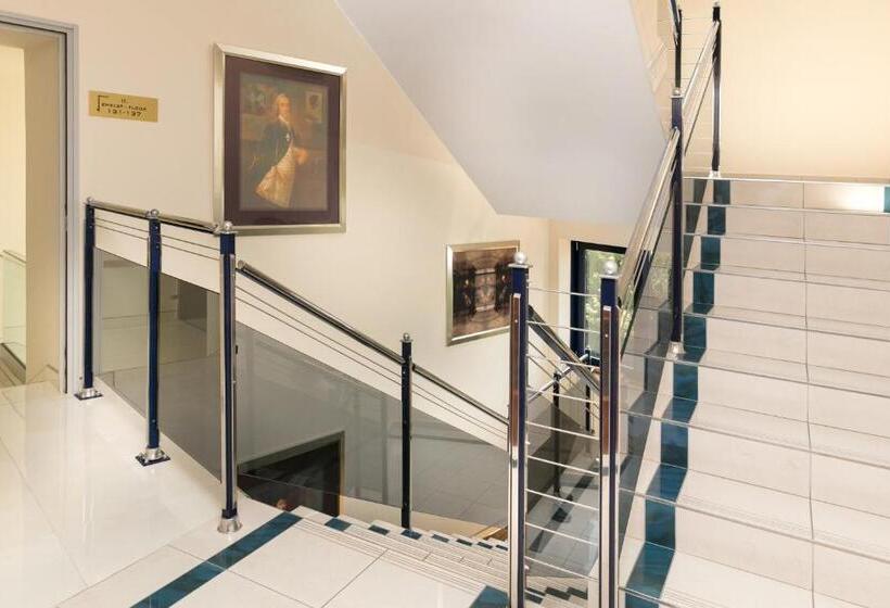 Отель Kálvária Superior