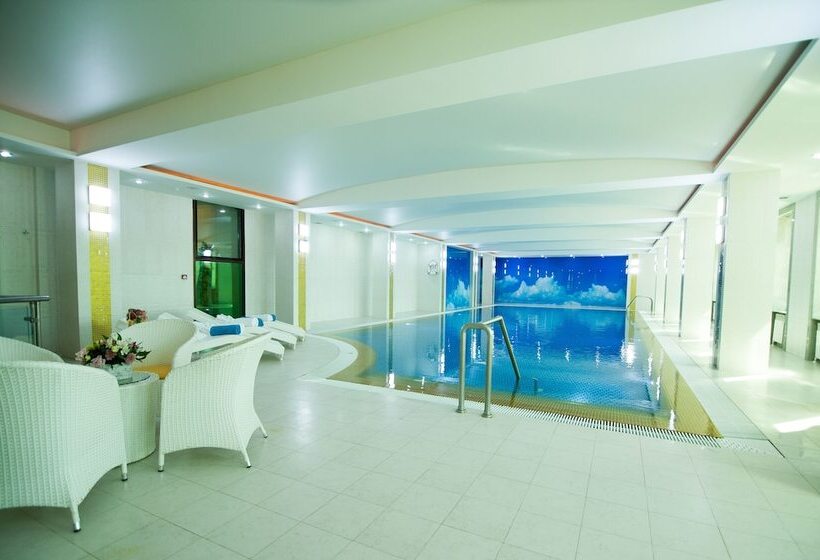 Kazzhol Hotel Astana