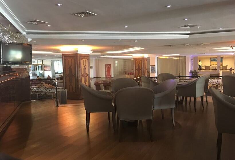 فندق Kumburgaz Marin Princess