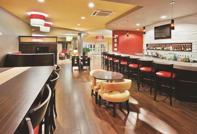 فندق La Quinta By Wyndham Hinesville   Fort Stewart