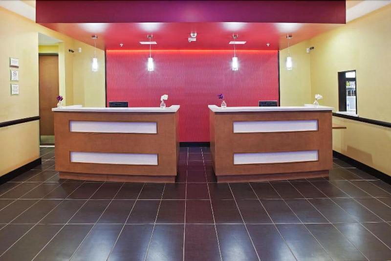 فندق La Quinta By Wyndham Tulsa   Catoosa