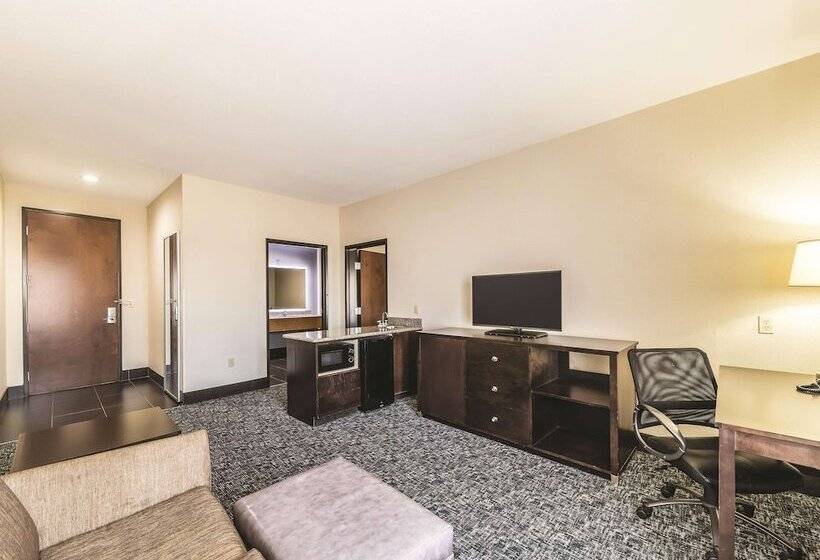 فندق La Quinta By Wyndham Tulsa   Catoosa