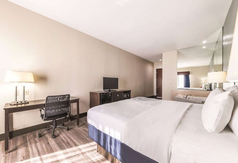 فندق La Quinta By Wyndham Tulsa   Catoosa