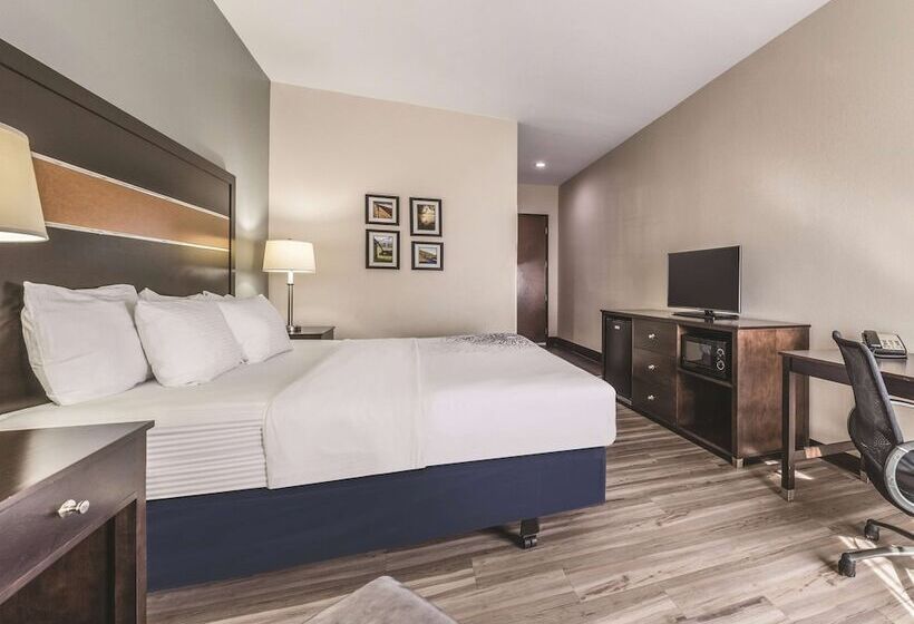 فندق La Quinta By Wyndham Tulsa   Catoosa