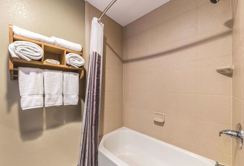 בית מלון כפרי La Quinta By Wyndham Tulsa   Catoosa