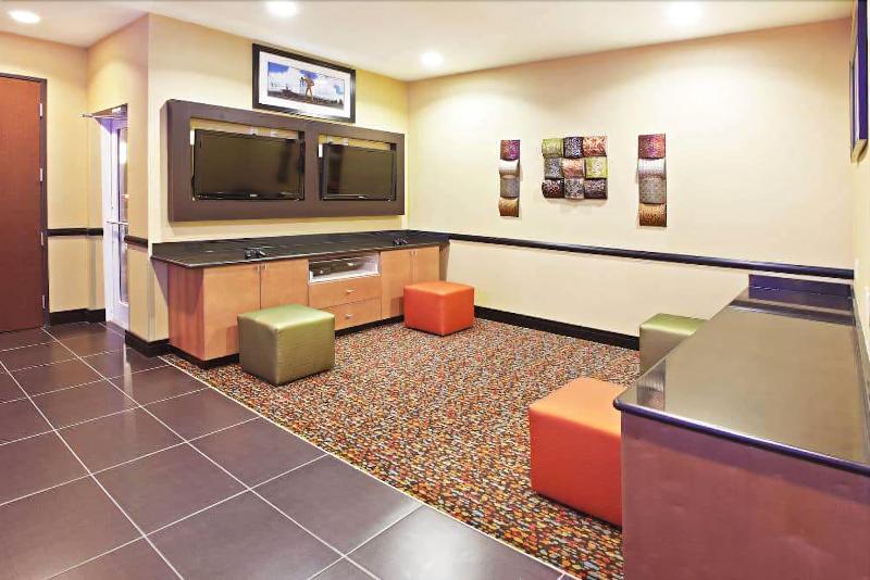 فندق La Quinta By Wyndham Tulsa   Catoosa