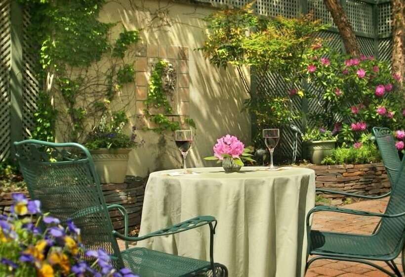 فندق Lambertville House