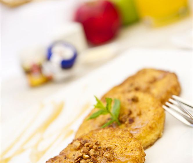 בית מלון כפרי Markezinis Suites