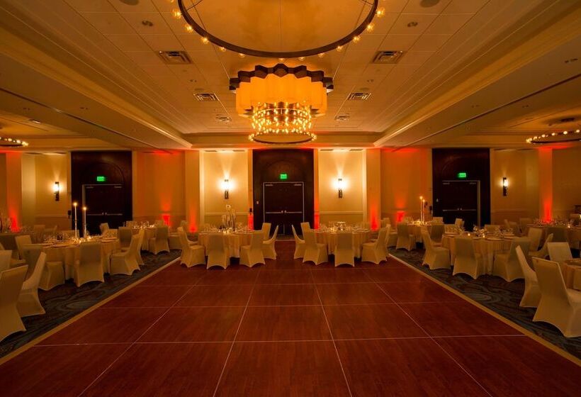 هتل Milwaukee Marriott Downtown