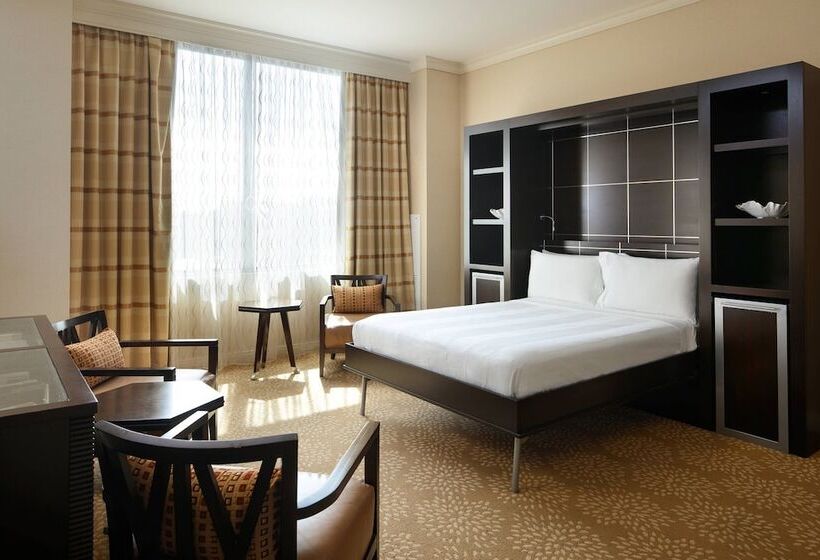 هتل Milwaukee Marriott Downtown