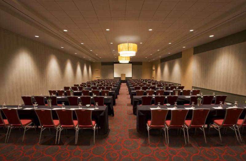 בית מלון כפרי Motorcity Casino