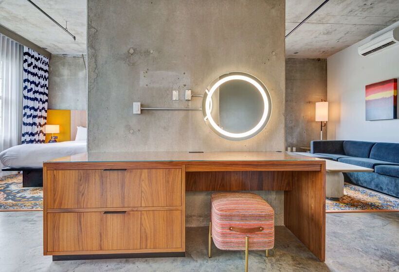 Nylo Dallas Plano Hotel, Tapestry Collection By Hilton