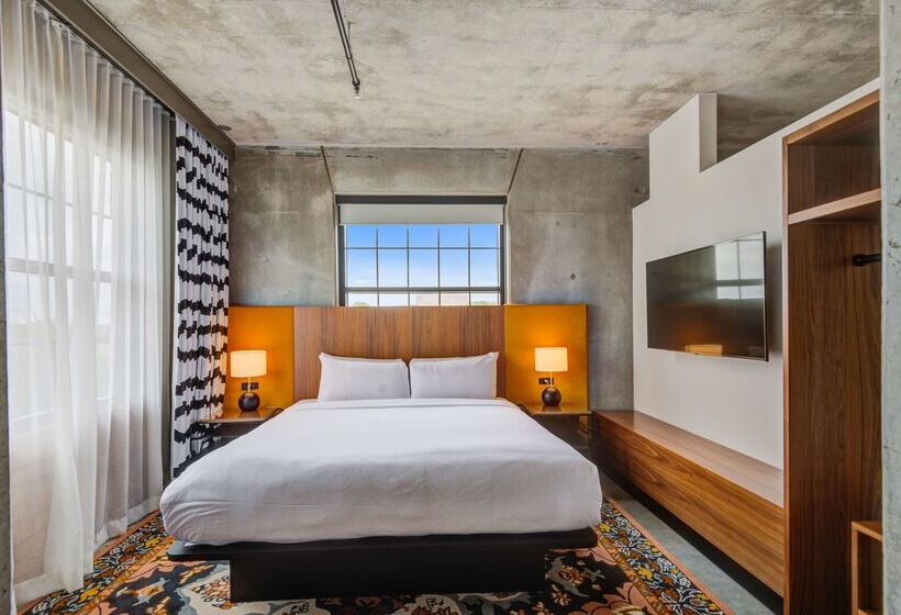 Nylo Dallas Plano Hotel, Tapestry Collection By Hilton