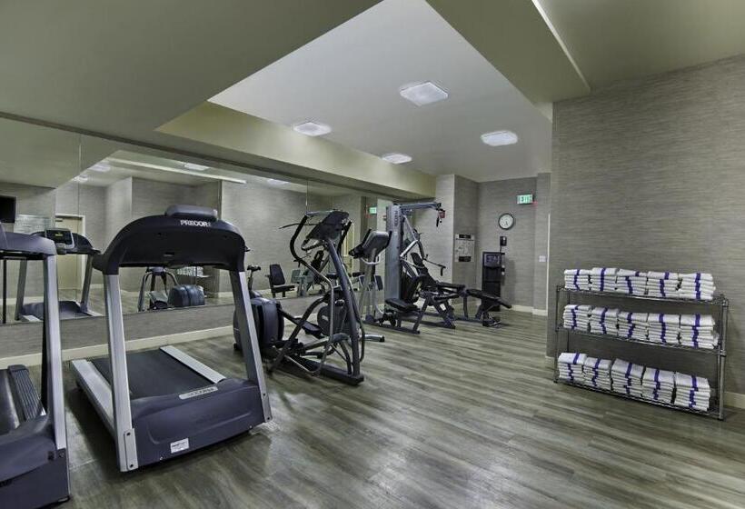 فندق Oxford Suites Silverdale