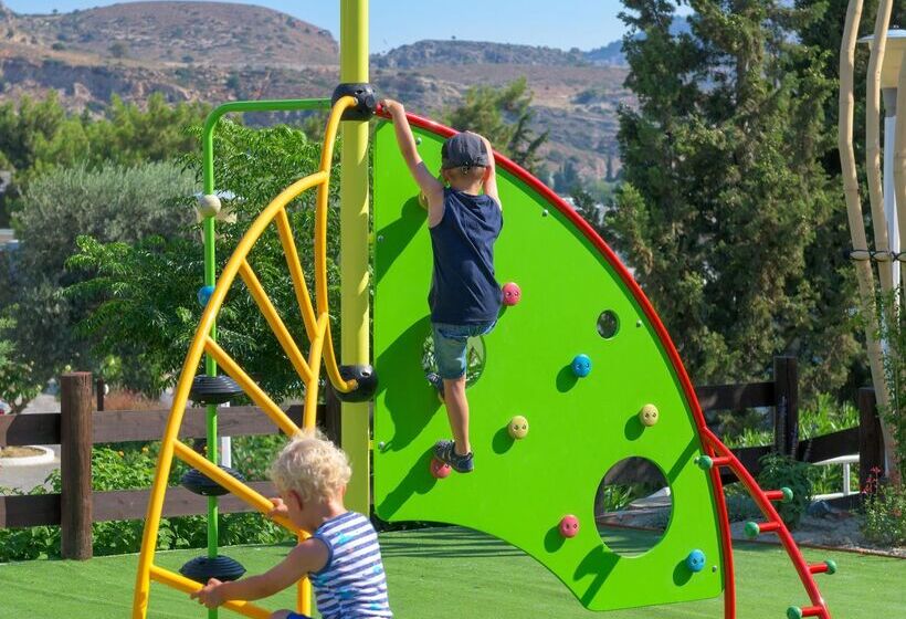 Отель Porto Angeli