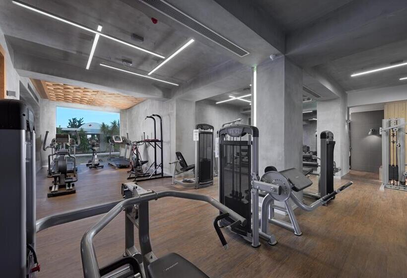 Отель Porto Angeli