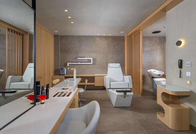 Отель Porto Angeli