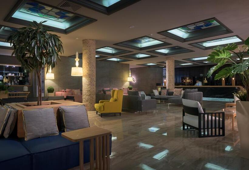 Отель Porto Angeli