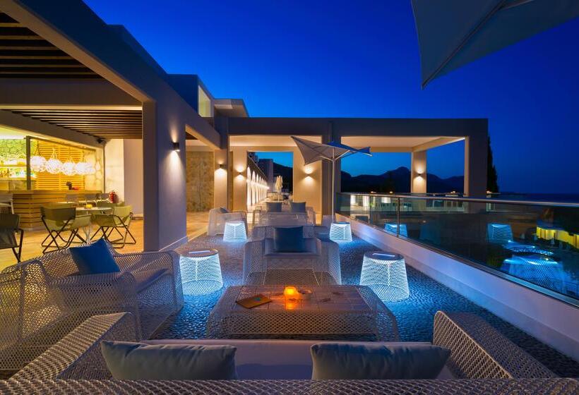 Отель Porto Angeli