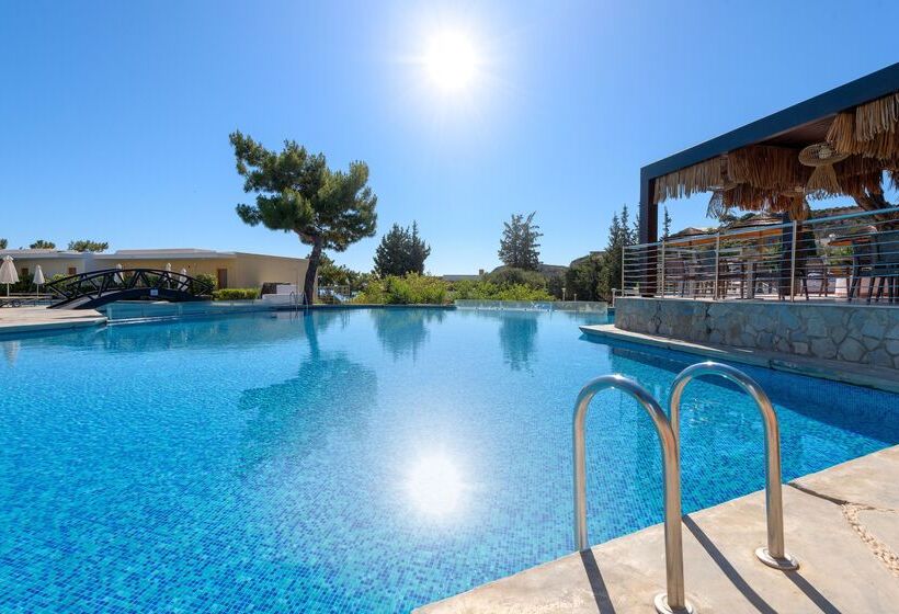 Отель Porto Angeli