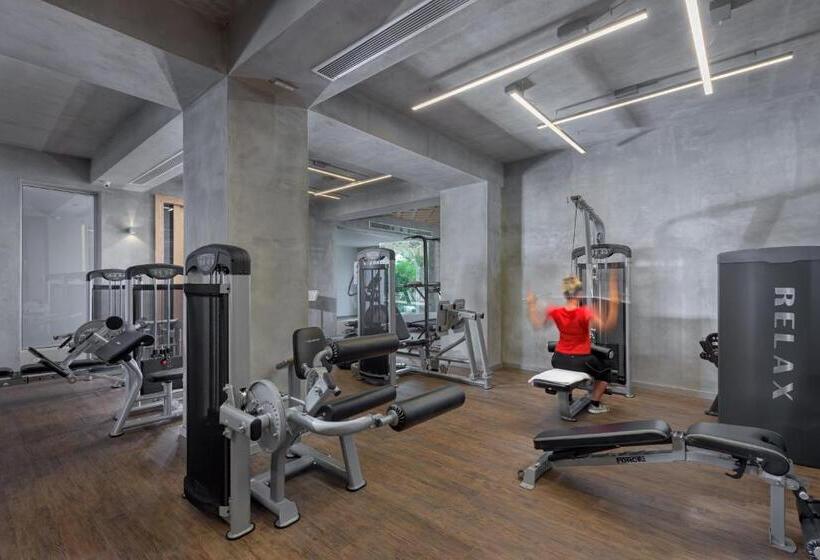 Отель Porto Angeli