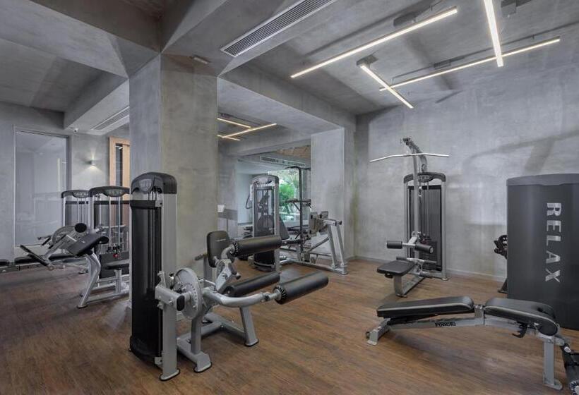 Отель Porto Angeli