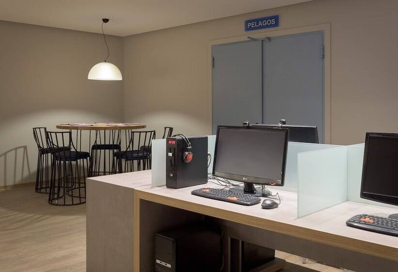 Отель Porto Angeli