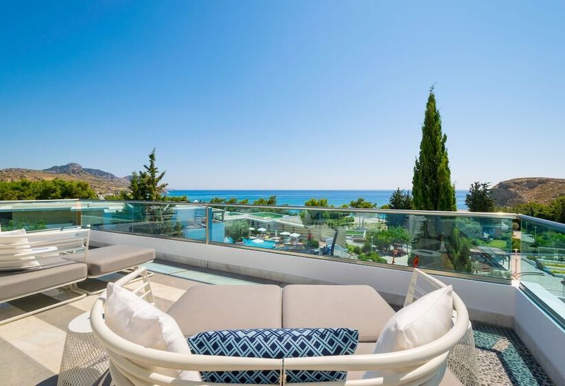 Отель Porto Angeli