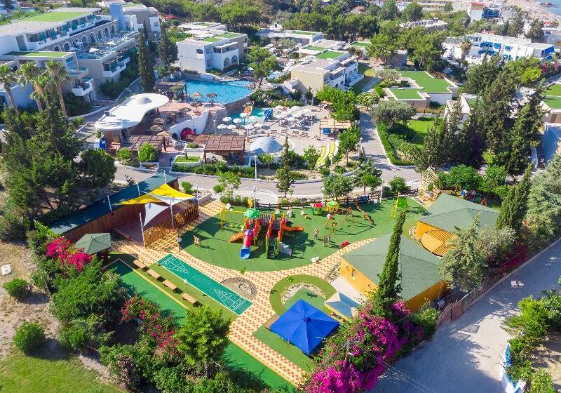 Отель Porto Angeli