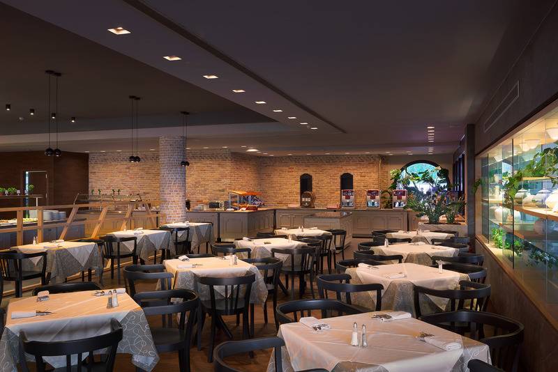 Отель Porto Angeli