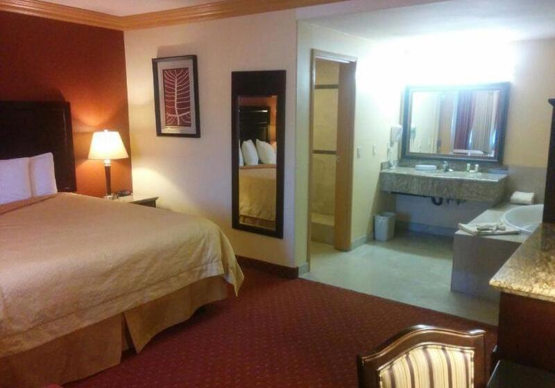 هتل Portofino Inn Burbank