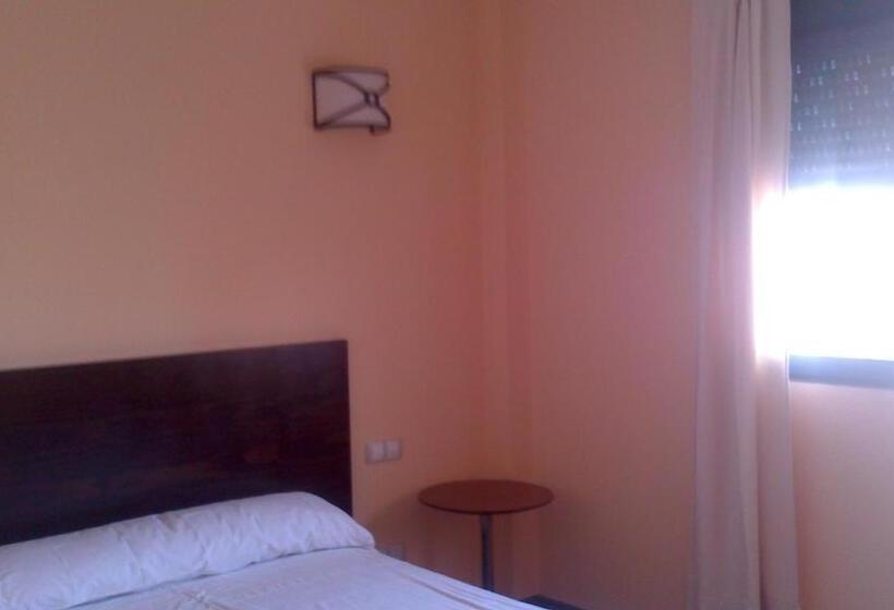 בית מלון כפרי Posada La Casona De Valbuena