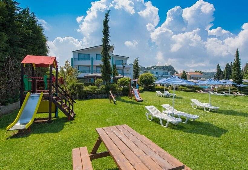 هتل Poseidon Palace