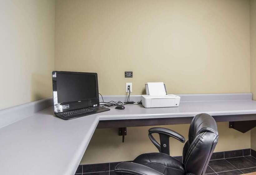 فندق Quality Inn & Suites Thompson