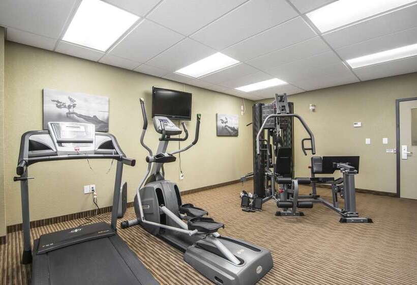 هتل Quality Inn & Suites Thompson