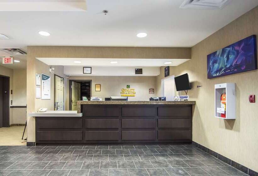 فندق Quality Inn & Suites Thompson