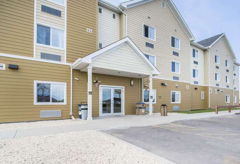 هتل Quality Inn & Suites Thompson