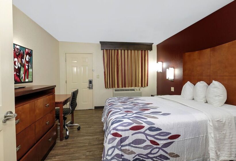 فندق Red Roof Inn Columbus, Ms