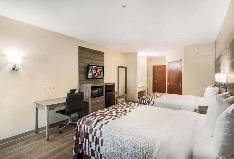 בית מלון כפרי Red Roof Inn Panama City