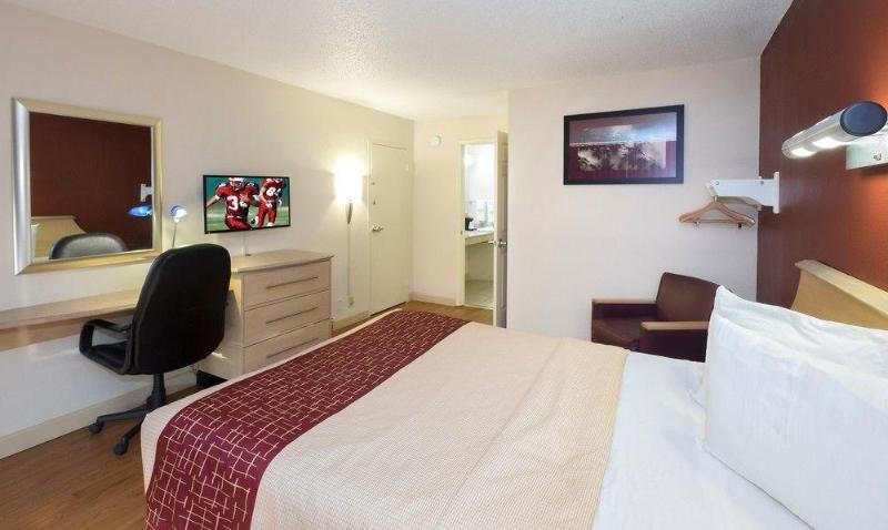 فندق Red Roof Inn & Suites Wytheville