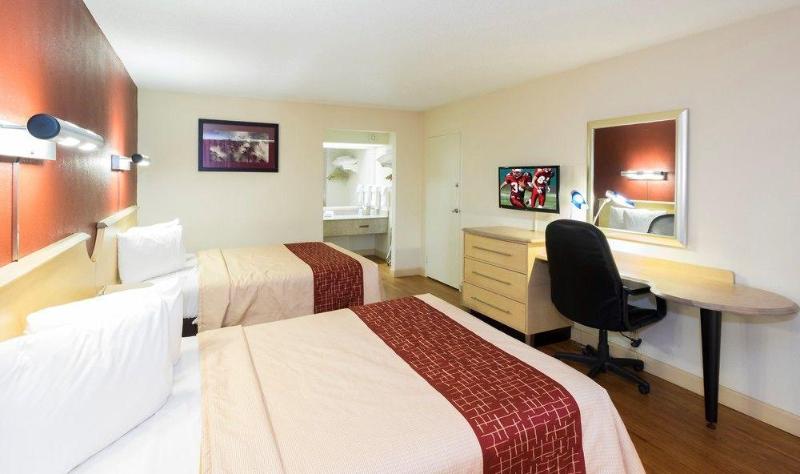 فندق Red Roof Inn & Suites Wytheville
