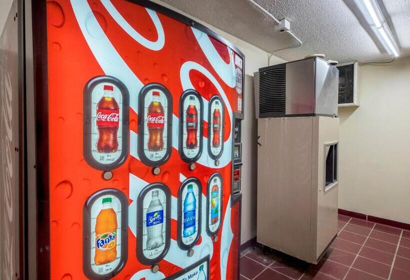 فندق Red Roof Inn & Suites Wytheville